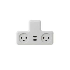 מפצל חשמל T עם 2 שקעים וחיבורי TYPE C מבית SEMICOM SWITCH